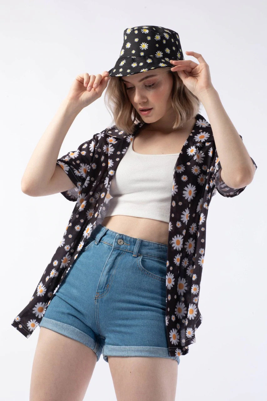 Black Daisy Unisex Shirt - مـوها ستـور