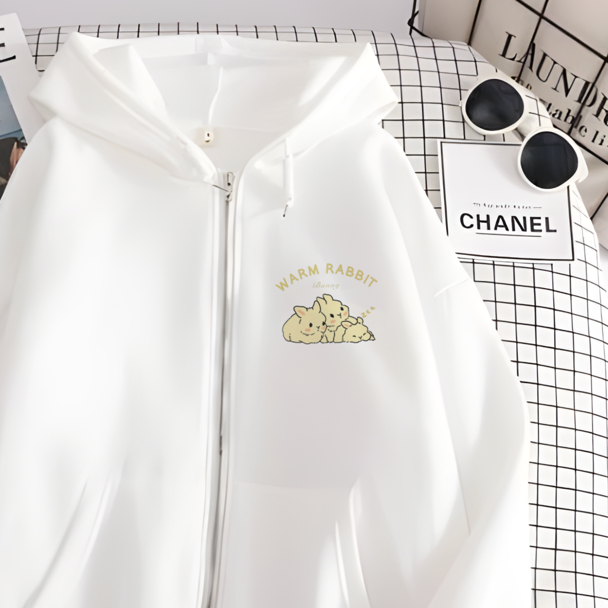 هودي ارنب دافئ ابيض بسحاب