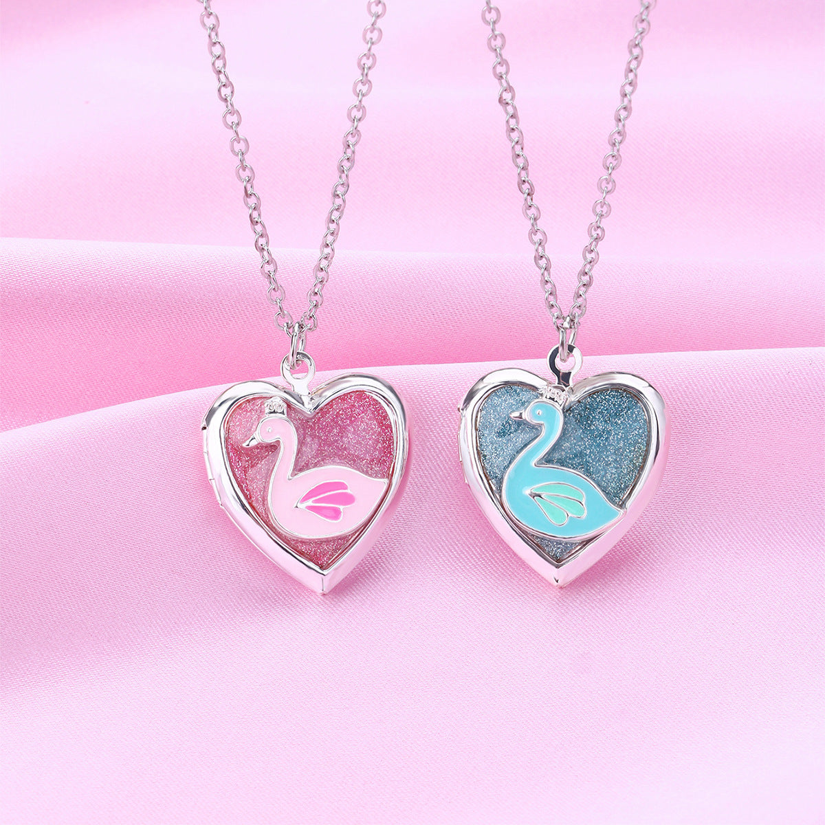 Tunes Best Friend Necklace M11