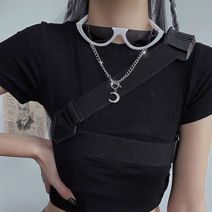 ‏Punk style simple moon OT buckle necklace - مـوها ستـور